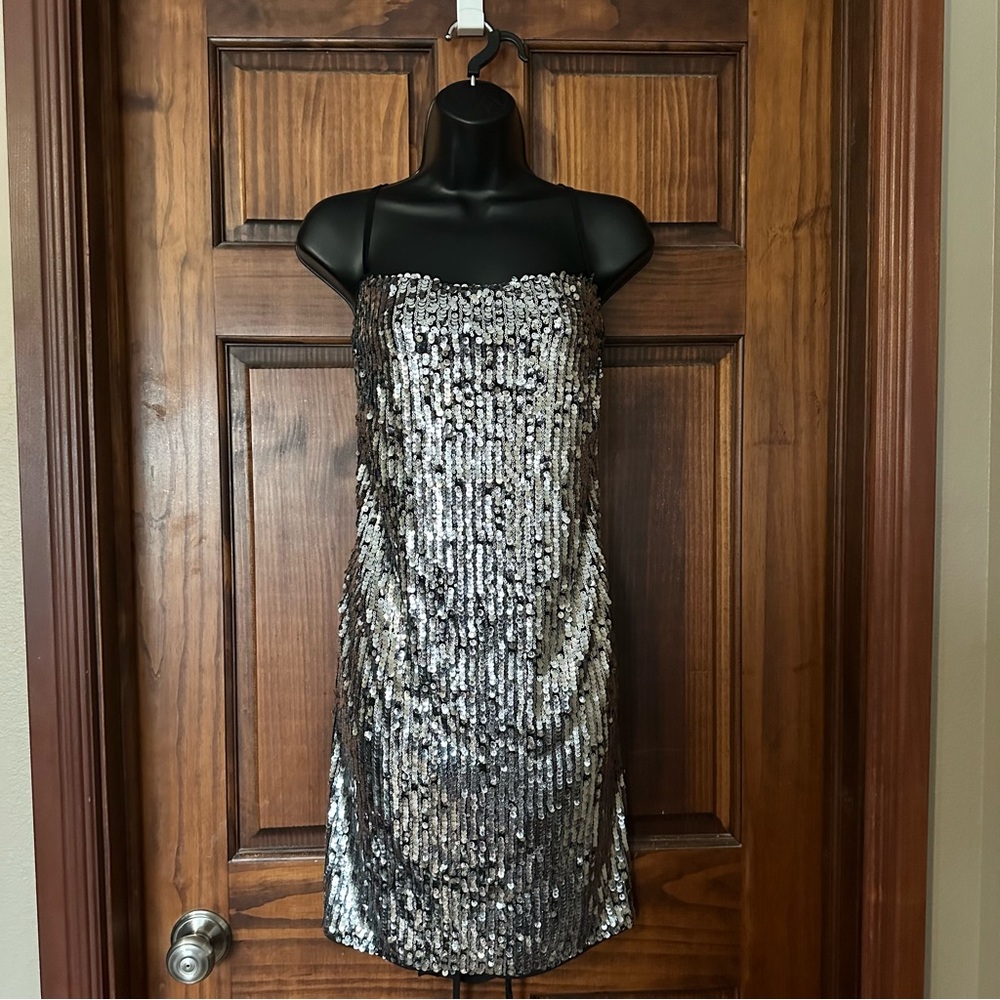 NWT! H&M Sequin Lace Up Back Dress Size XXL